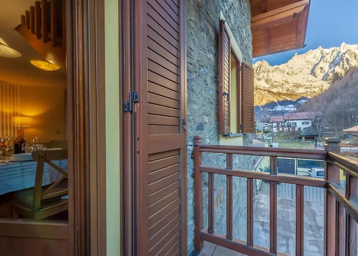 Pontal 5 - Relax E Vista Sulle Montagne - Cour 0145 Lägenhet