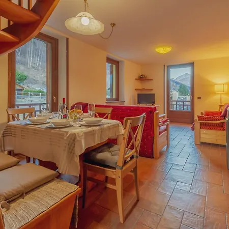 Pontal 5 - Relax E Vista Sulle Montagne - Cour 0145 Апартаменты *